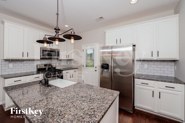 Foto del edificio - 125 Ridgefield Ln