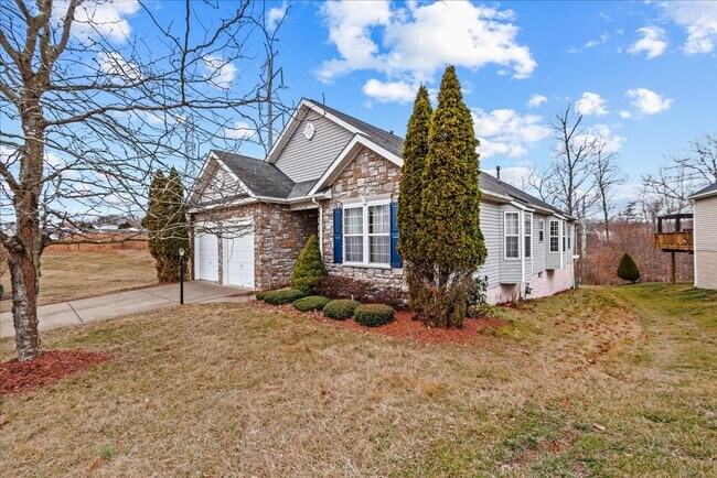 Photo - 3 Bed 3 Bath in 55+ Four Seasons Dumfries, VA House