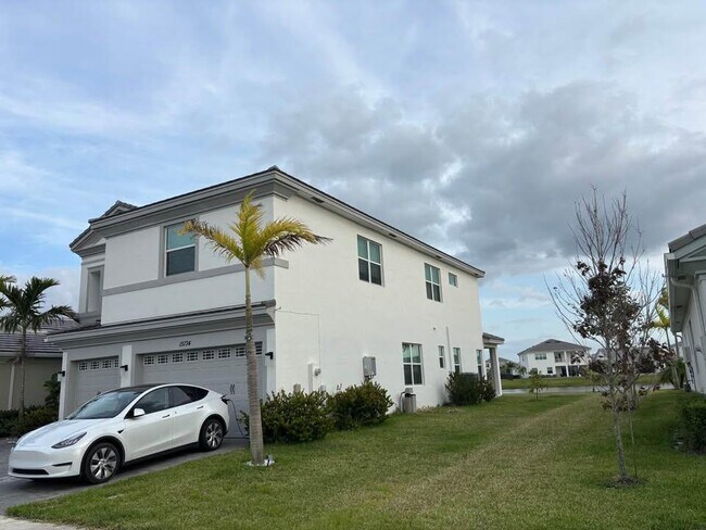 Foto del edificio - 15134 Cameo Ct