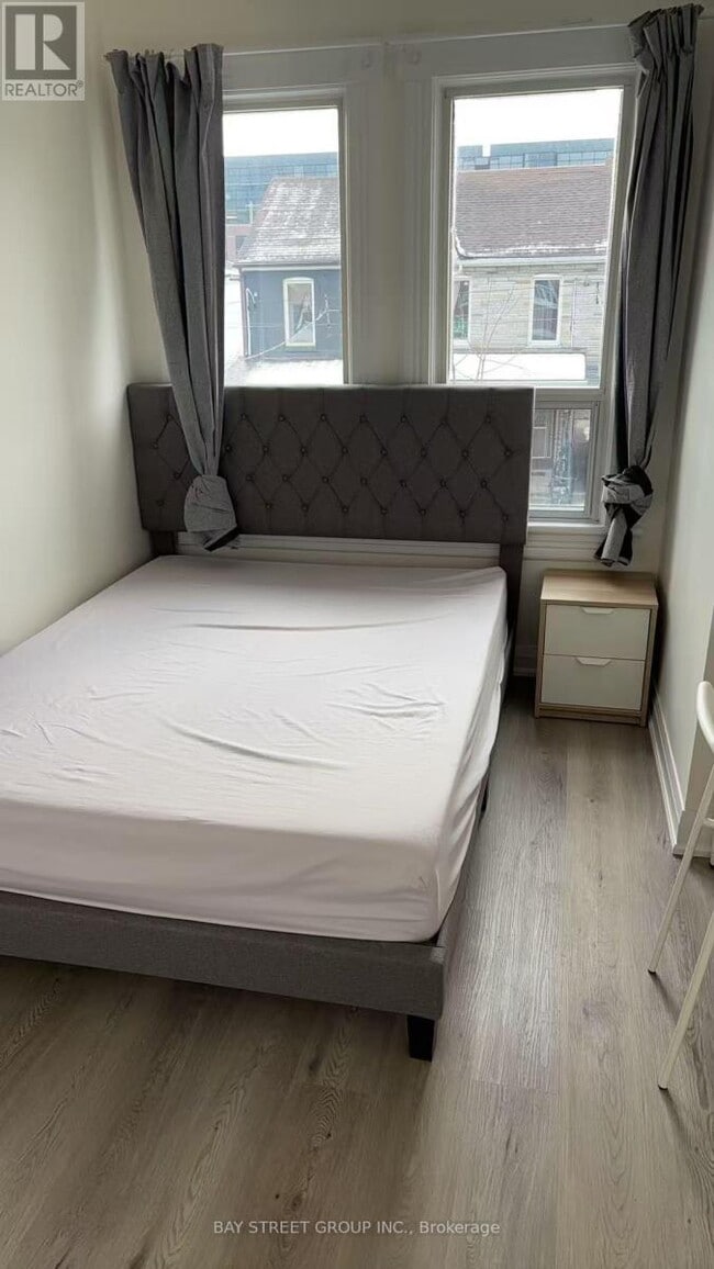 Photo du bâtiment - 11.5 Lippincott St