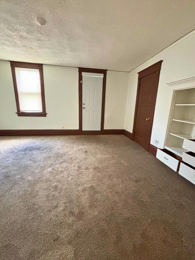 Foto del edificio - 2823 N 28th St