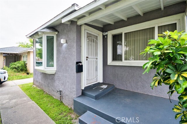 Foto del edificio - 6052 Marshall Ave