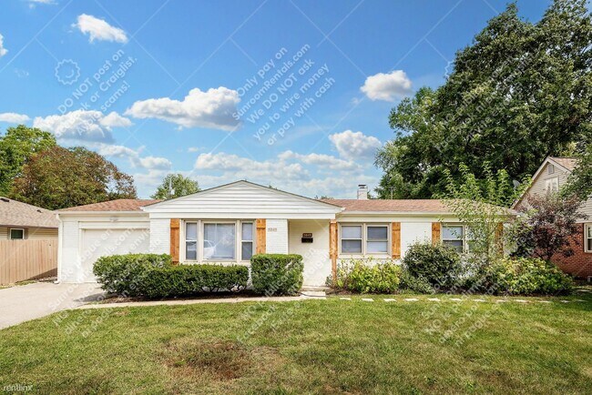 Foto del edificio - 3 br, 1 bath Duplex - 5849 Brouse Ave