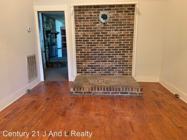 Building Photo - 3 br, 2 bath House - 14892 Smith Drive