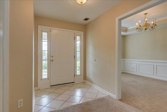 Building Photo - 924 Prairie Cir