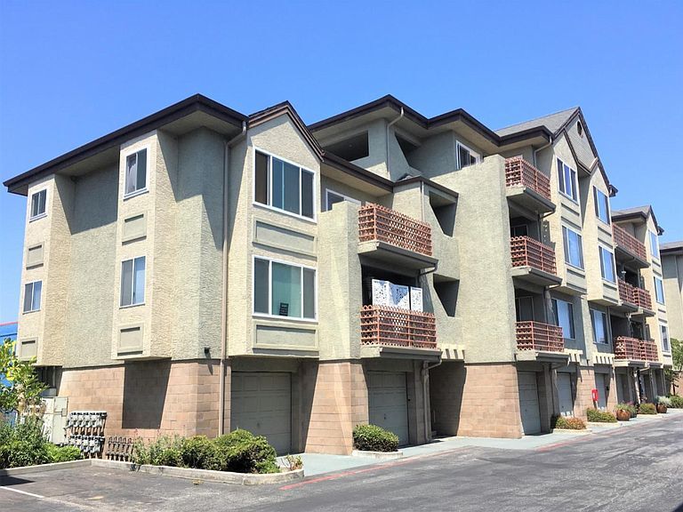Main Building - 308 River St