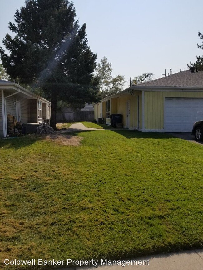 Foto del edificio - 3 br, 2 bath House - 922 Hillview Dr
