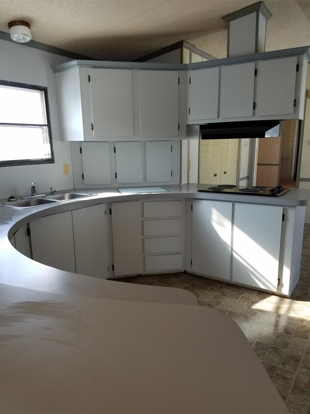 Foto principal - 21727 Woodburn Rd