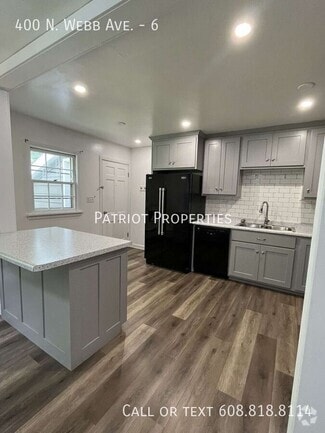 Building Photo - 400 N Webb Ave