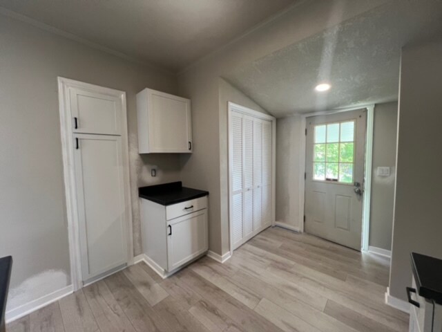 Foto del edificio - 1333 E 9th St