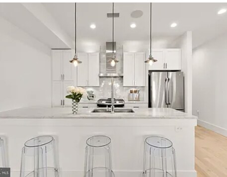 Kitchen - 1230 Fairmont St NW