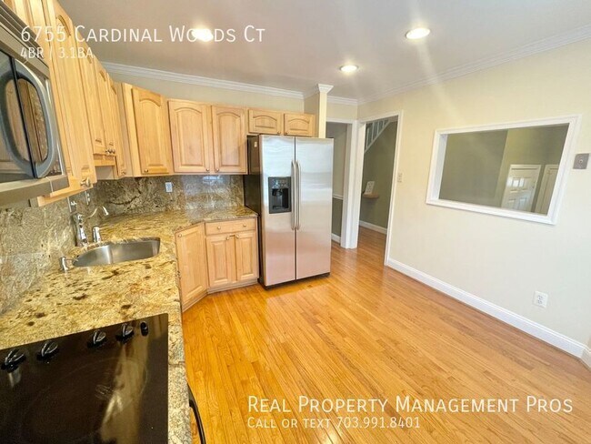 Foto del edificio - 6755 Cardinal Woods Ct