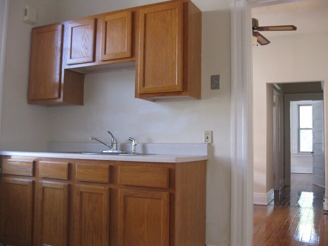 Building Photo - 287 McCormick Plz
