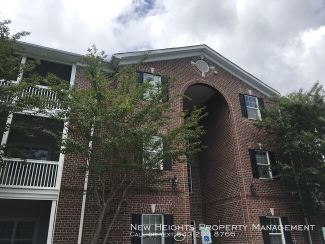 Foto del edificio - 1519 Cambridge Lakes Dr