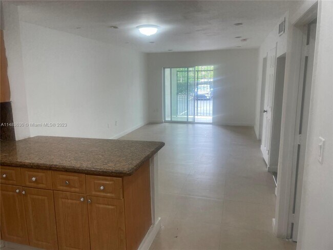 Building Photo - 6090 W 18th Ave