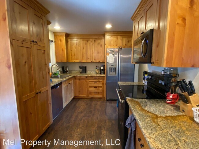 Foto del edificio - 3 br, 2 bath House - 168 W. Satsop Drive
