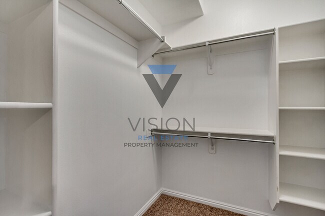 Foto del edificio - 1077 Canyon Meadow Dr