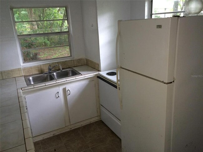 Foto del edificio - 702 W 14th St