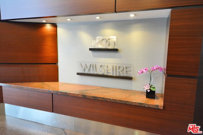 Foto del edificio - 1100 Wilshire Blvd