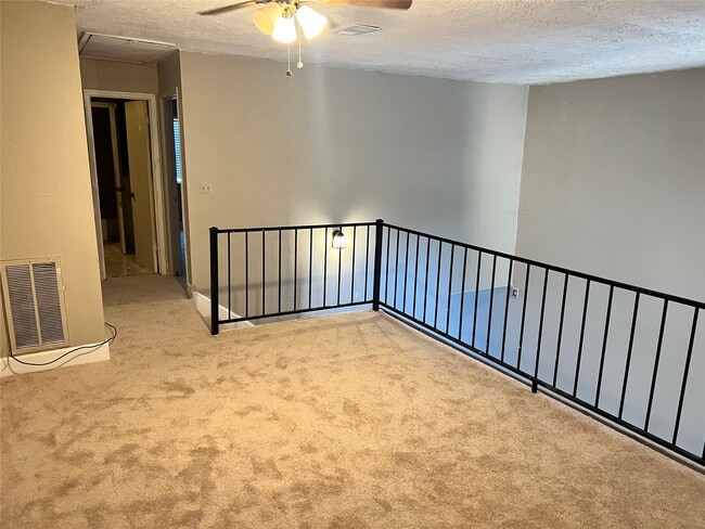 Building Photo - 12239 W Village Dr