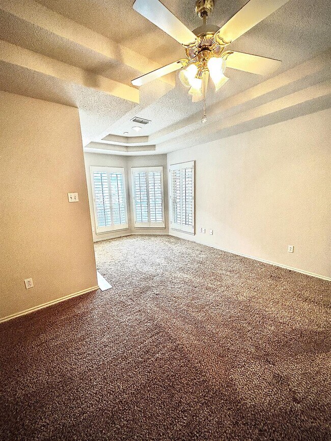 Foto del edificio - 5722 81st St