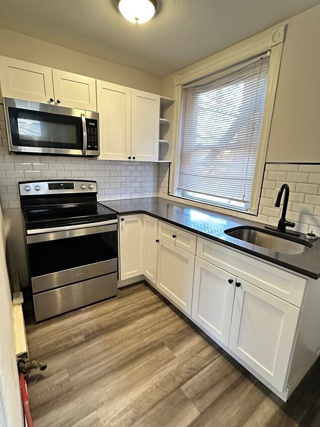 Photo - 5102 Spruce Street-2R