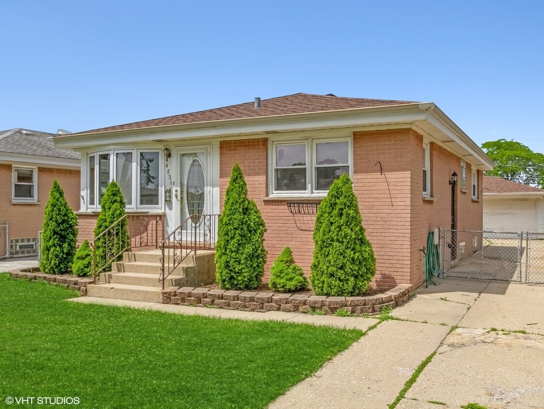 4836 N Ozanam Ave, Norridge, IL 60706 House Rental in Norridge, IL