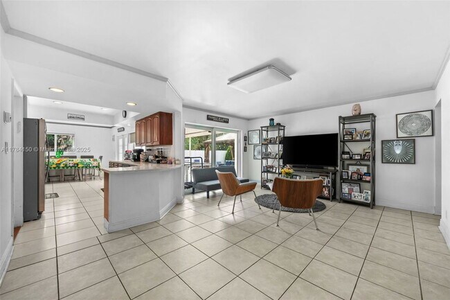 Foto del edificio - 4306 Johnson St