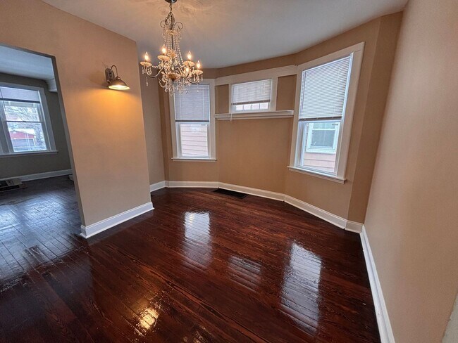 Foto del edificio - 4761 Dale Ave