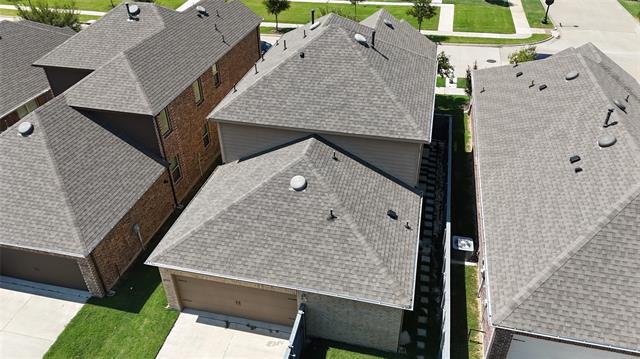 Foto del edificio - 6033 Dandelion Dr