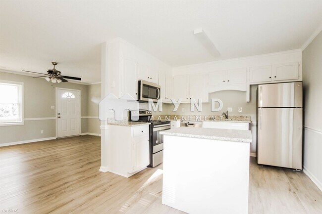Foto del edificio - 3 br, 1.5 bath House - 2318 Firmin Ct