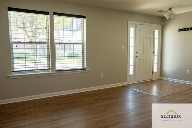 Building Photo - 9362 Paragon Way