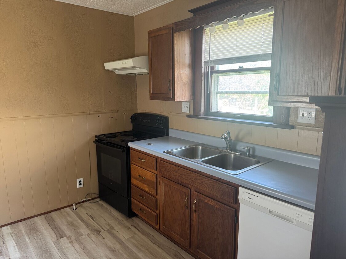 Foto principal - 114 S 12th St