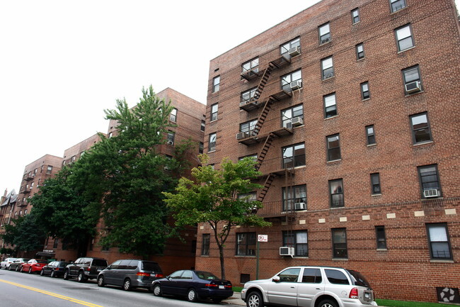 3415 Parsons Apartments - Apartments in Flushing, NY | Apartments.com