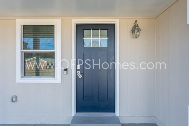 Foto del edificio - 606 Ironwood Dr