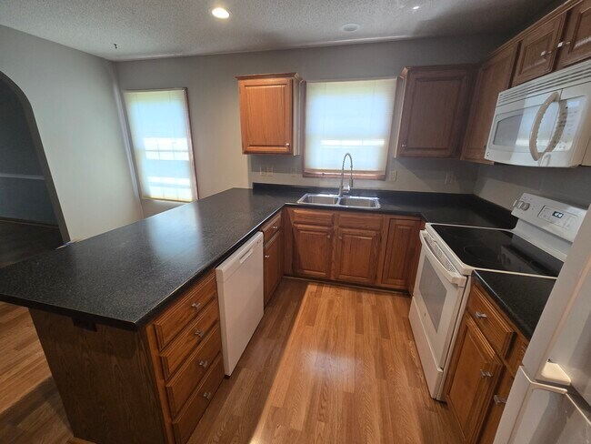 Vista de la cocina - 3700 Falmouth Dr