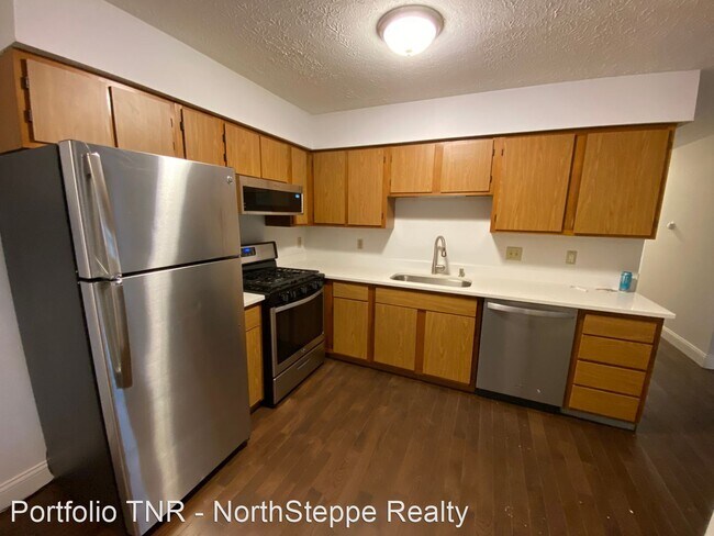 Foto del edificio - 5 br, 2 bath Apartment - 76 Chittenden Ave...
