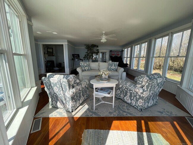 Building Photo - 58 Linden Ave
