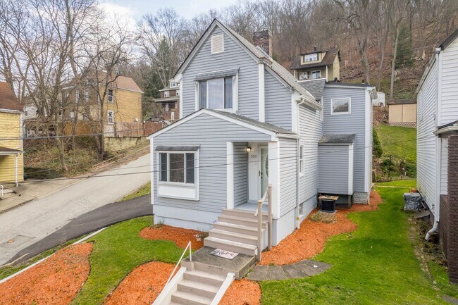 Building Photo - CHARMING 2 BEDROOM IN WILMERDING AVAILABLE...