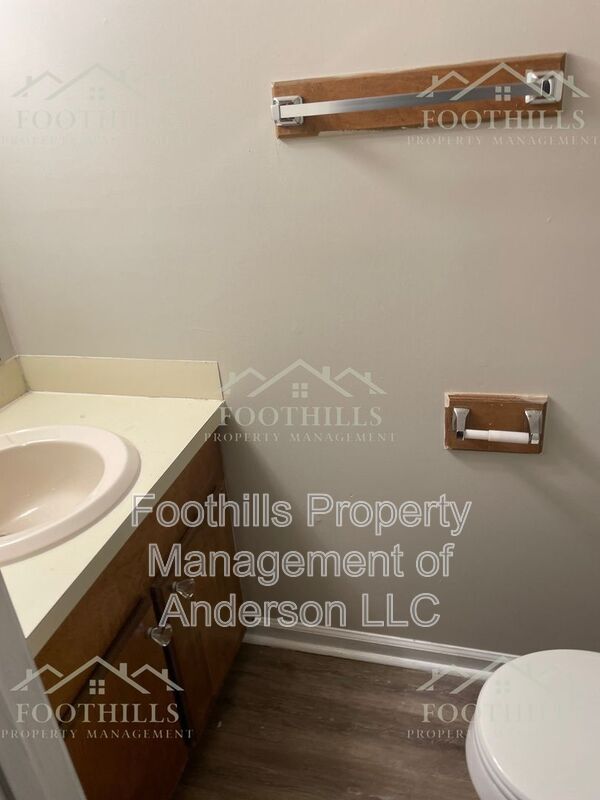 Foto del edificio - 113 Woodland Dr