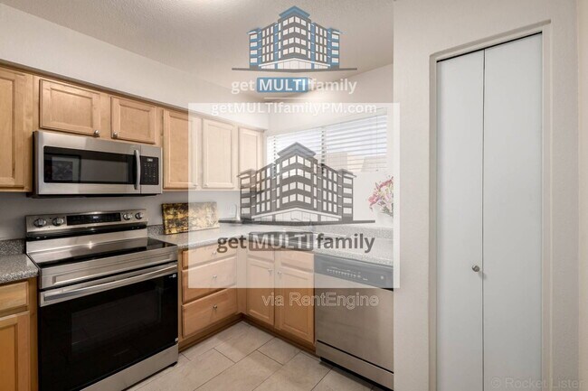 Building Photo - 11640 N 51st Ave
