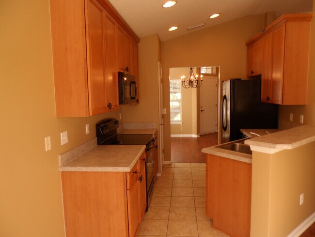 Building Photo - 979 Steeple Chase Ln