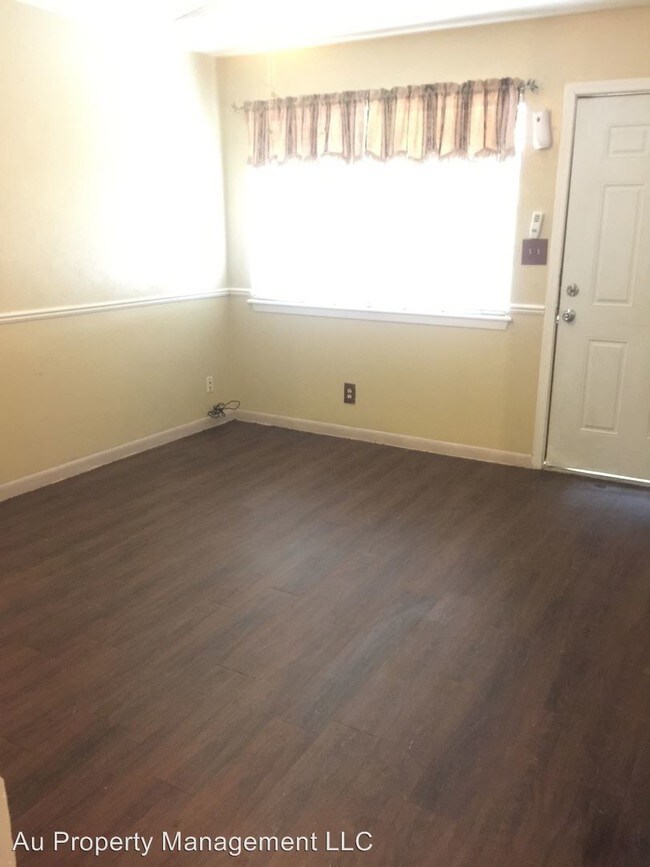 Building Photo - 3 br, 2 bath House - 1737 Walker