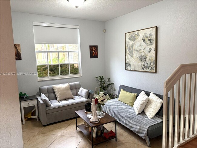 Foto del edificio - 9239 SW 227th St
