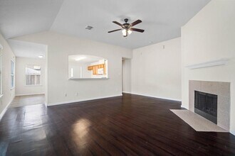 Building Photo - 6631 Portlick Dr