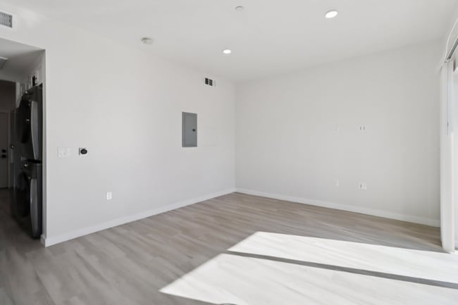 Foto del edificio - 2341 Ulric St