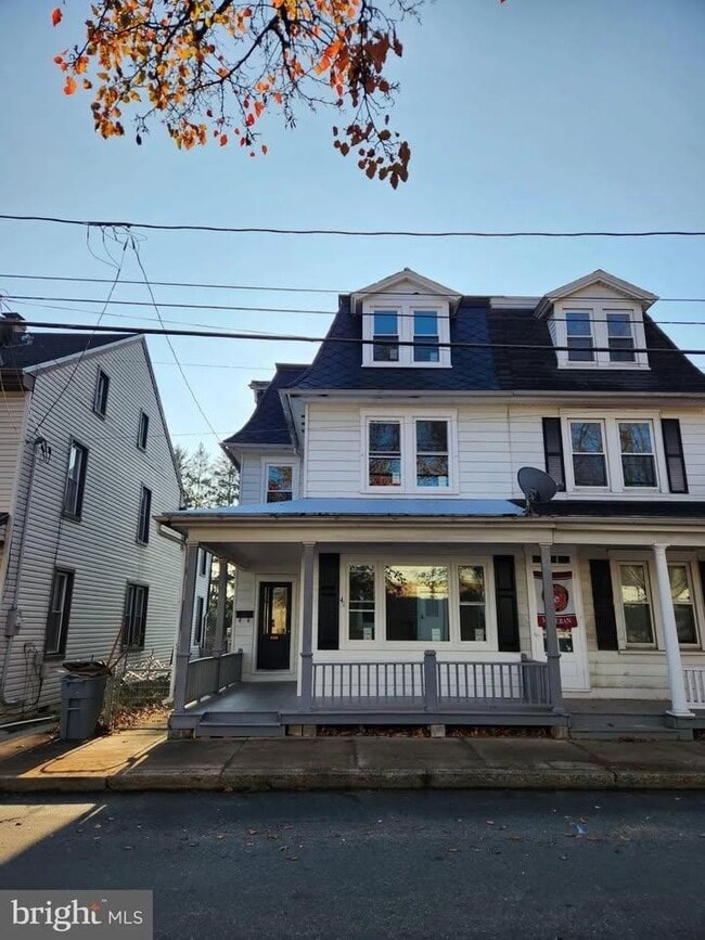 Building Photo - 41 W Ferdinand St