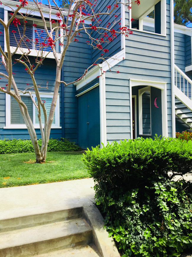 Entrance to the condo apartment #13 - 6000 Bixby Village Dr