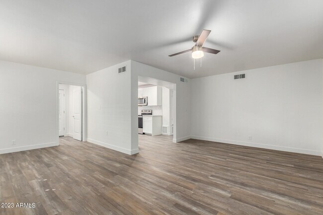 Building Photo - 3426 N 38th St