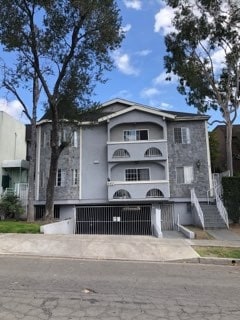 Front of Building - 460 E Palm Ave